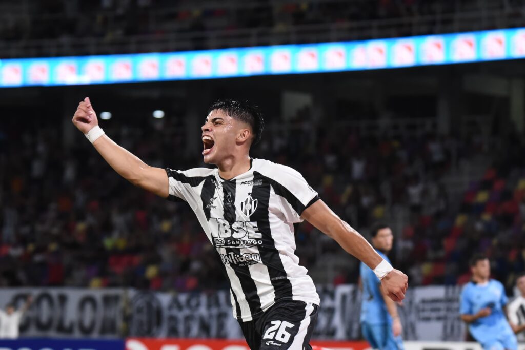 MIREN FUTBOL, VEAN A CENTRAL