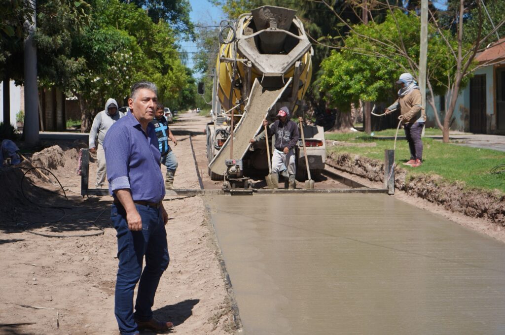 Avanzan varias obras integrales de infraestructura en La Banda