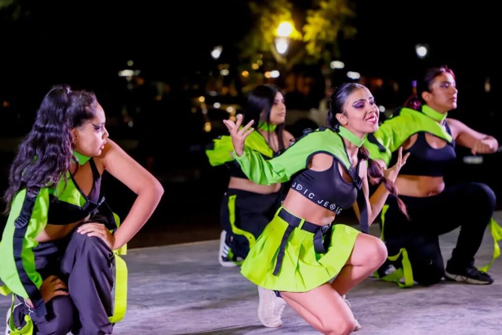 Mujeres de toda la ciudad de Las Termas se reunieron en el Festival #8M