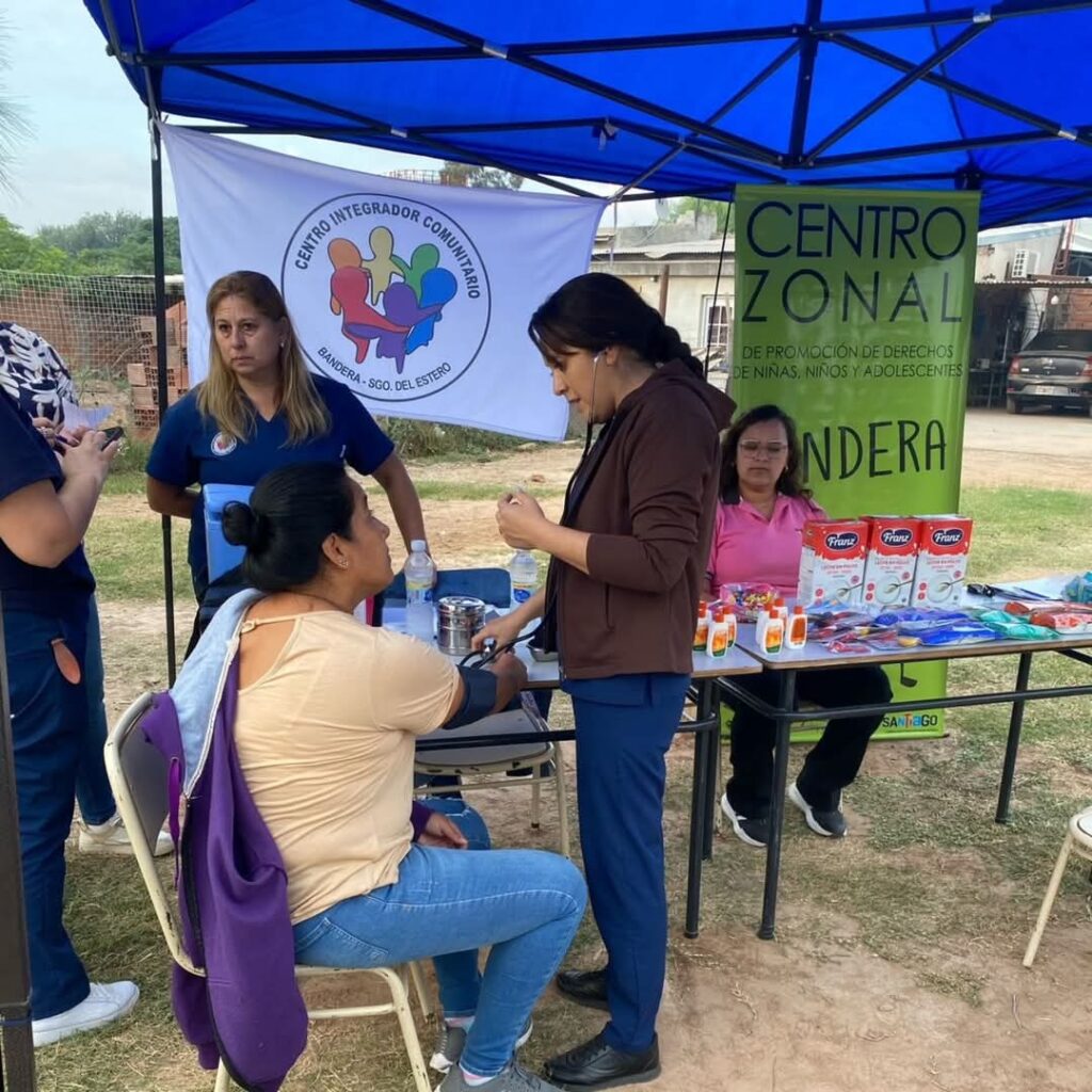 Bandera: El Municipio realizó el operativo “Cerca Tuyo” en los barrio Ciclón y San Francisco