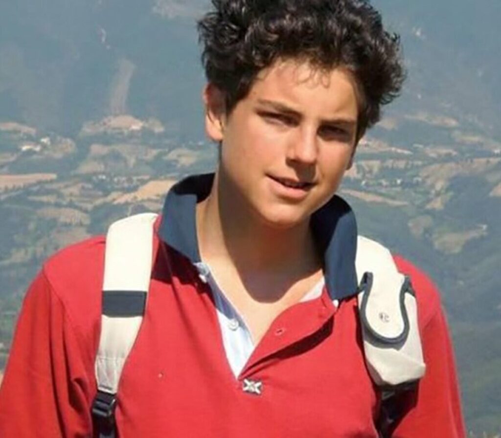 Invitan a jóvenes a una jornada sobre la Canonización del Beato Carlo Acutis Invitan a jóvenes a una jornada sobre la Canonización del Beato Carlo Acutis