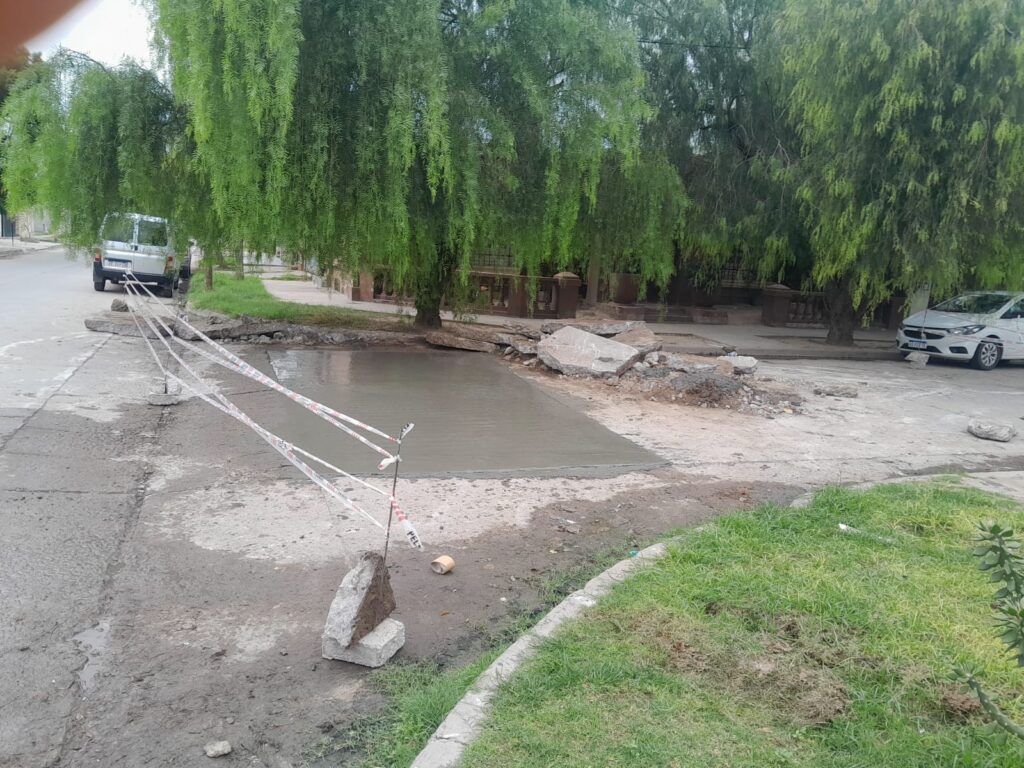 Realizaron mejoras en calles del barrio Aeropuerto