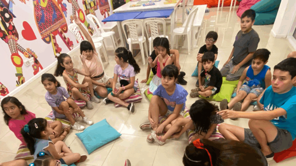 Taller gratuito de estampado con sellos para niños