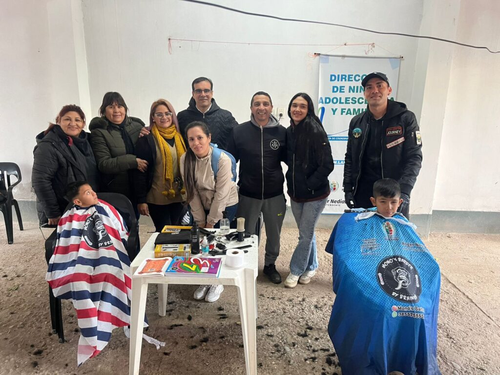 Niños del barrio San Javier II fueron beneficiados con el Proyecto “Tijeritas 2025”