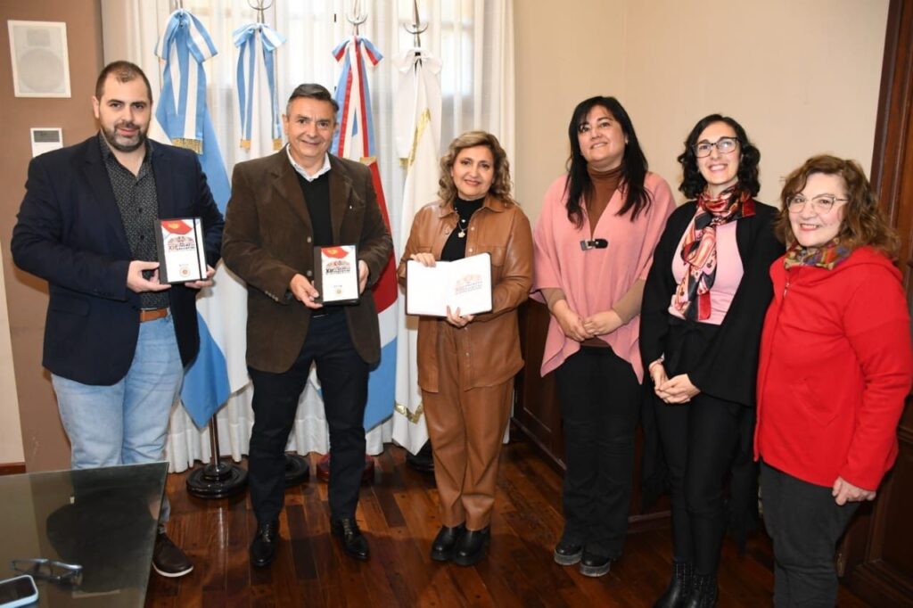 Fuentes se reunió con directivos de la asociación de Terapeutas Ocupacionales Fuentes se reunió con directivos de la asociación de Terapeutas Ocupacionales