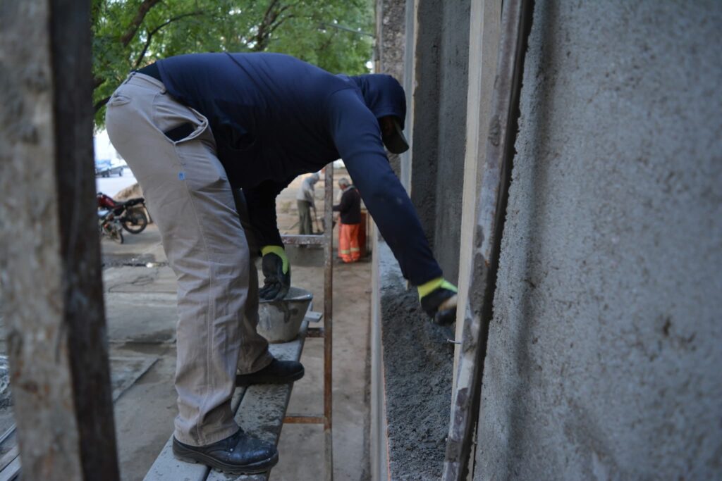 En Frías avanzan con un plan de obras urbanas