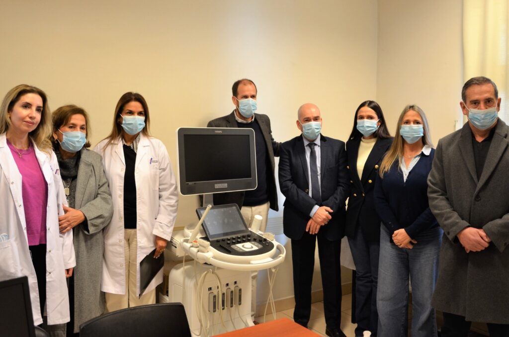 Entregaron ecógrafo móvil al Hospital Regional