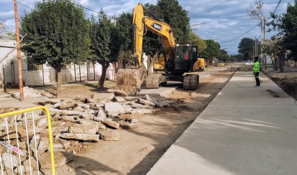 En Frías avanzan con obras para el fortalecimiento de la infraestructura urbana