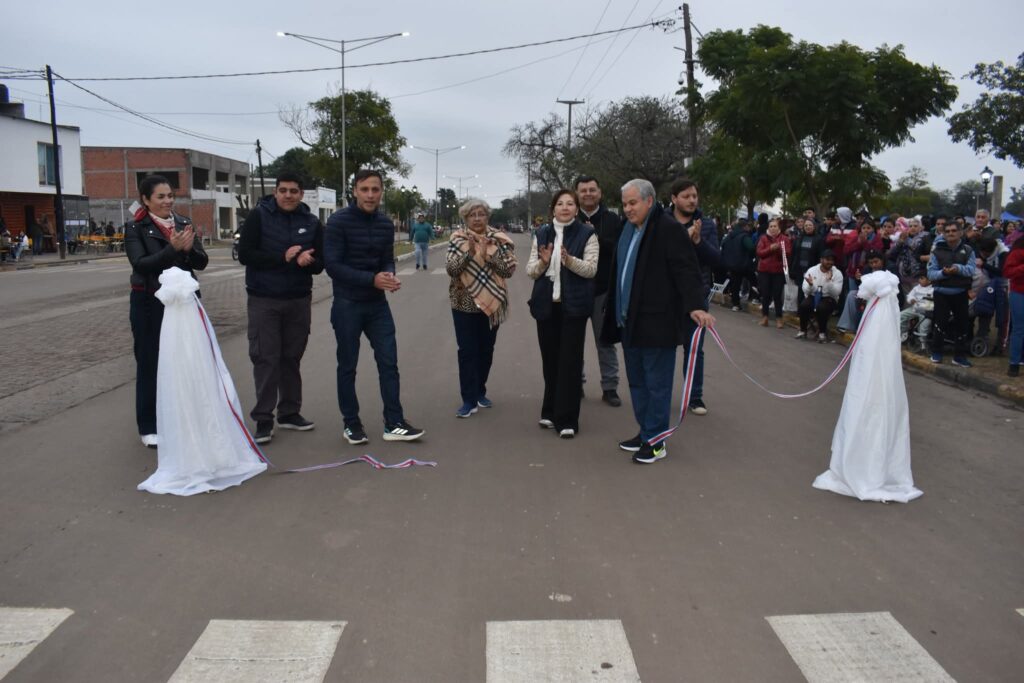 Inauguraron las obras de reencarpetado en calle Belgrano de la ciudad de Fernández