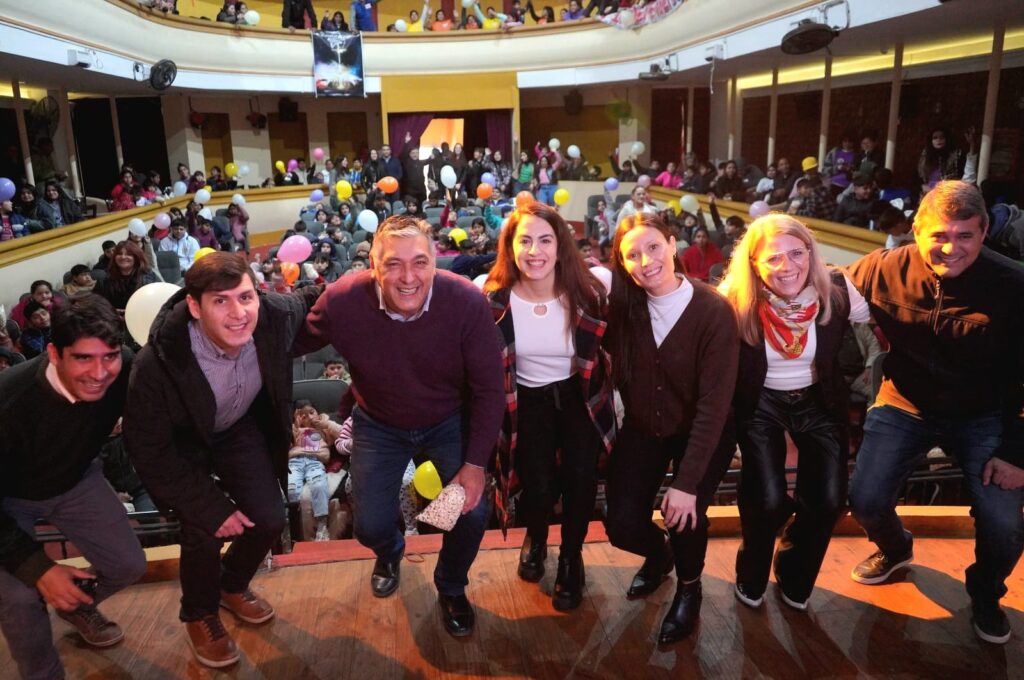 Más de 5.000 niños disfrutaron de las vacaciones de invierno en el Cine Teatro Renzi con propuestas gratuitas Más de 5.000 niños disfrutaron de las vacaciones de invierno en el Cine Teatro Renzi con propuestas gratuitas