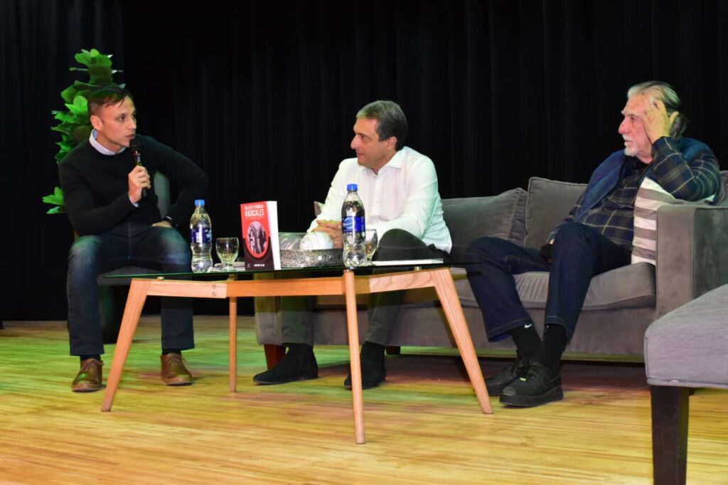 Fernández: Federico Storani presentó del libro “Almas Quemadas” en una gran velada cultural