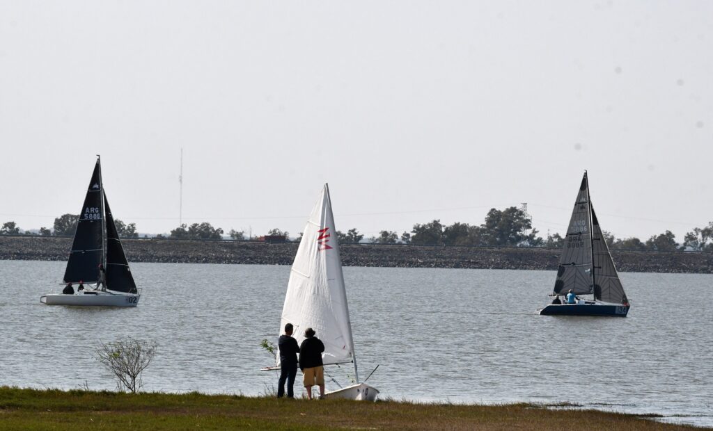 Arrancó el Campeonato Nacional de Veleros que se disputa en Las Termas