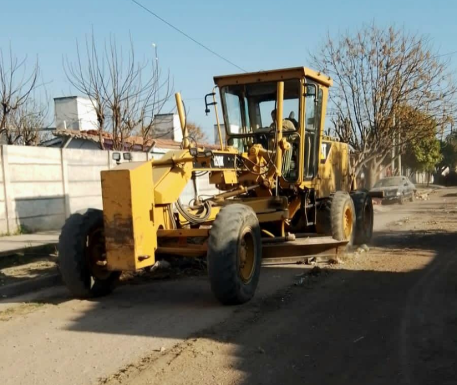 Avanza el “Plan de Mejoramiento Integral de Calles” en diferente sectores de La Banda