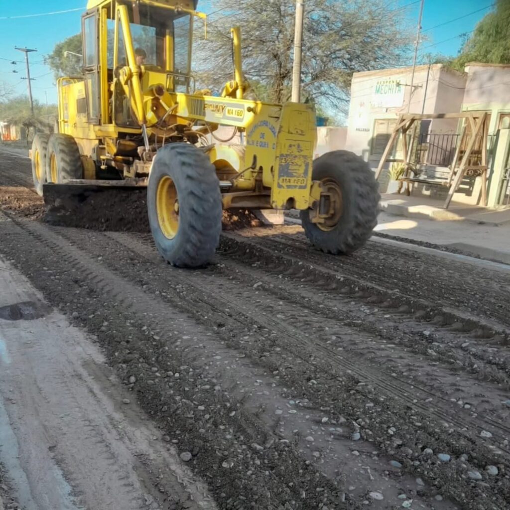 Monte Quemado: Avanza el plan de mejoramiento de calles