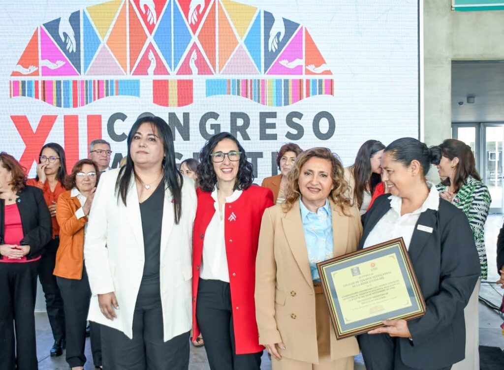 Fuentes encabezó la apertura del XII Congreso Argentino de Terapia Ocupacional