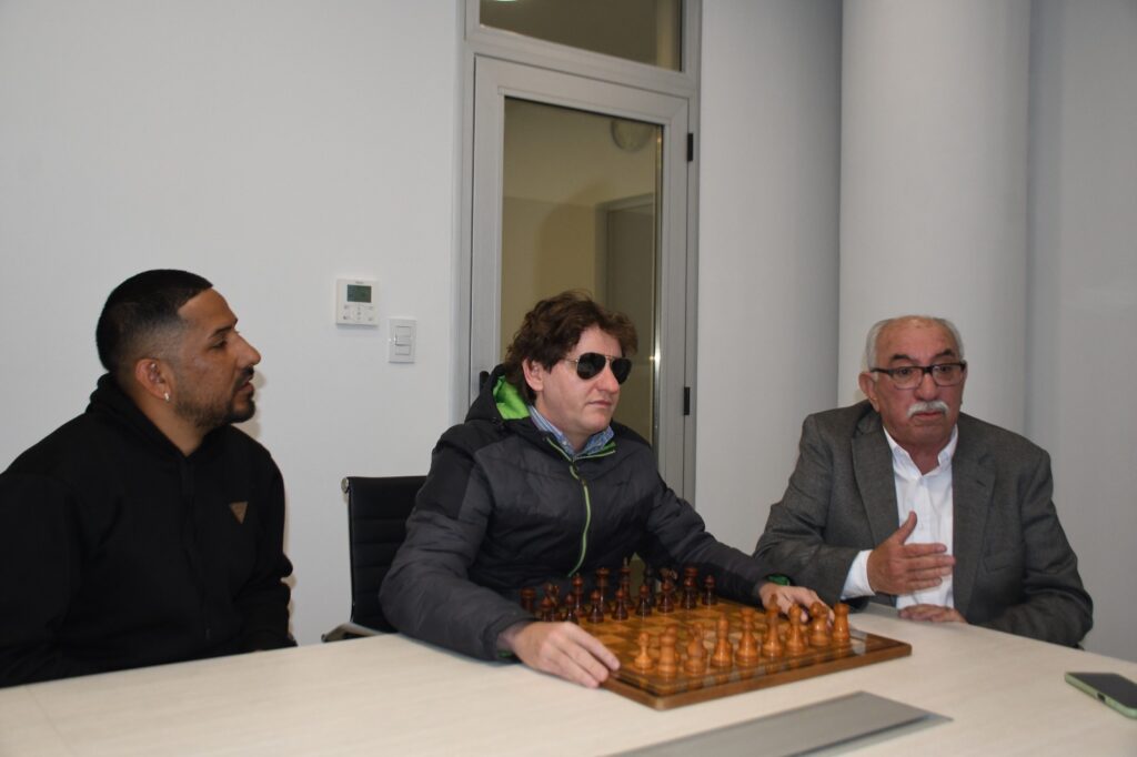 El primer Torneo de Ajedrez Adaptado para Ciegos tendrá lugar en La Banda El primer Torneo de Ajedrez Adaptado para Ciegos tendrá lugar en La Banda