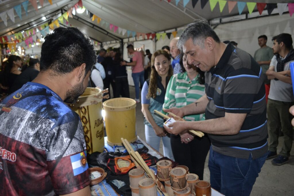 Quedó habilitada la feria del 113° Aniversario de La Banda con más de 110 emprendedores