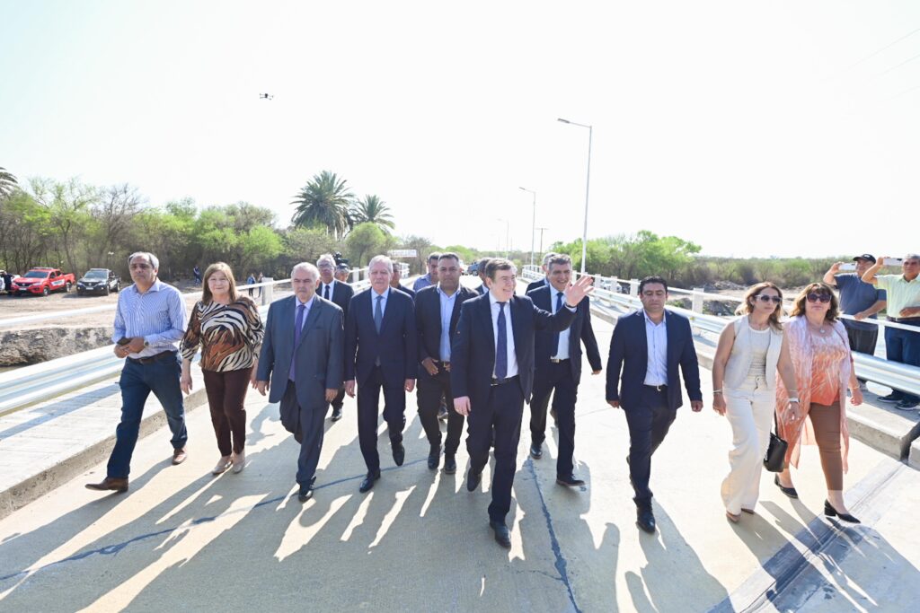 Zamora inauguró la obra de pavimentación del corredor entre la Ruta Provincial N° 1 y la Ruta N°34 vieja