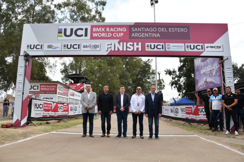 Zamora en la Copa del Mundo UCI BMX Racing que se disputa en la provincia