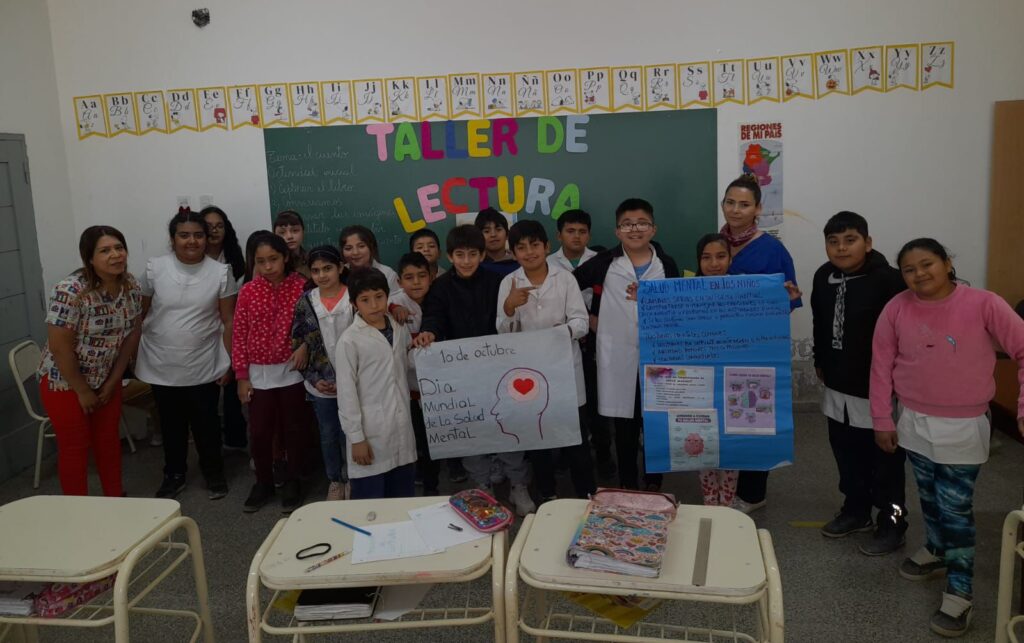 El municipio bandeño dictó un taller sobre salud mental infantil en la Escuela Municipal N° 1