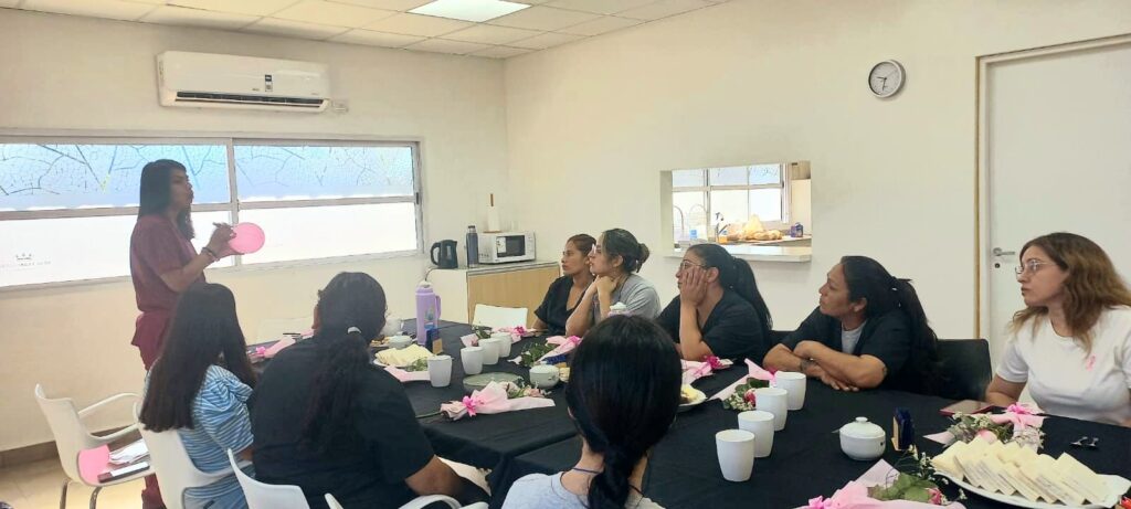 La Banda se sumó al “Mes Rosa” con actividades de concientización sobre el cáncer de mama