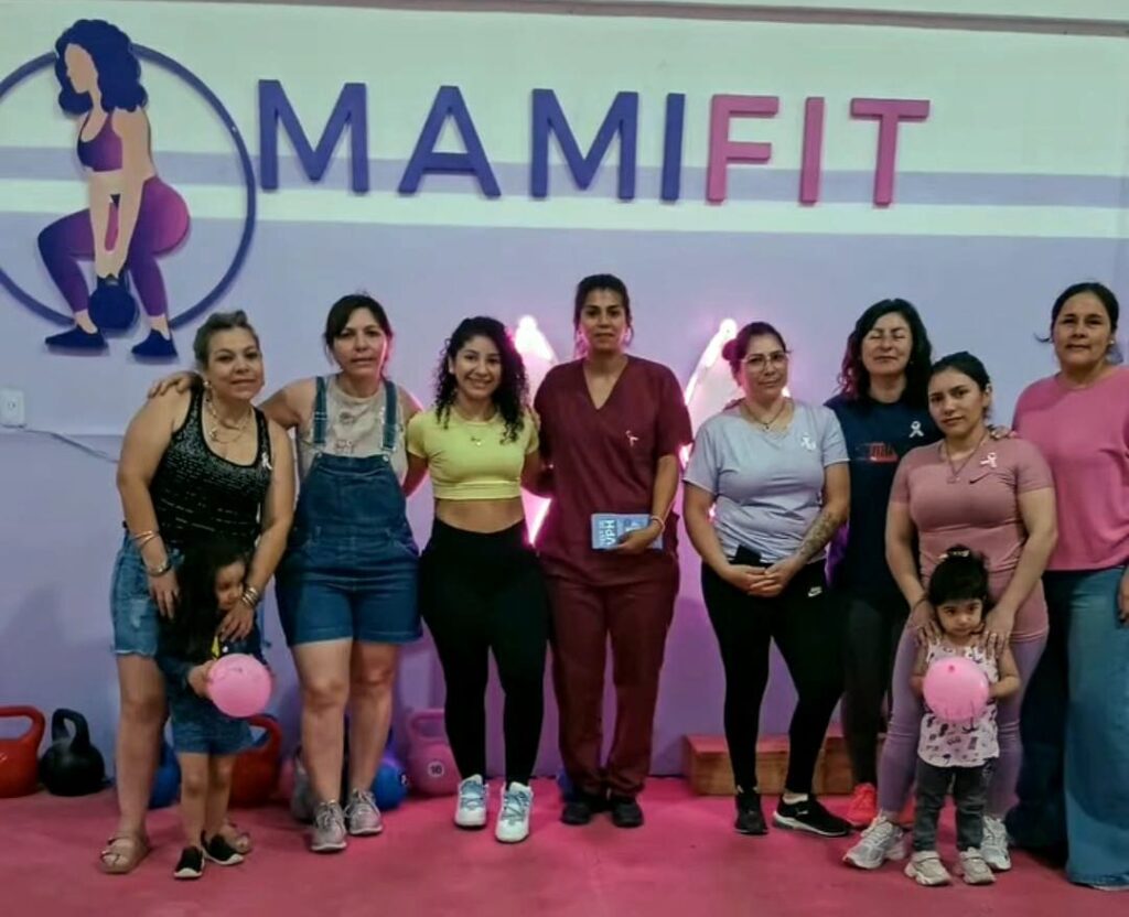 Capacitación sobre cáncer de mama para mujeres bandeñas Capacitación sobre cáncer de mama para mujeres bandeñas