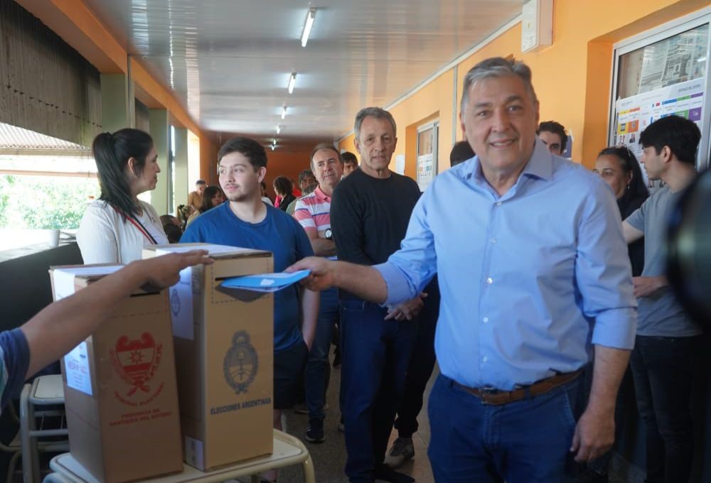 Roger Nediani: “Cada vez que votamos fortalecemos la democracia” Roger Nediani: “Cada vez que votamos fortalecemos la democracia”