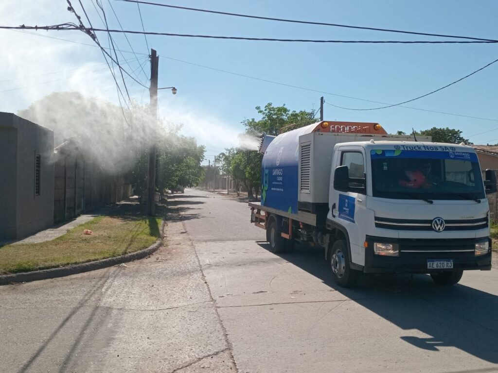 Continúan las fumigaciones preventivas en Capital Continúan las fumigaciones preventivas en Capital
