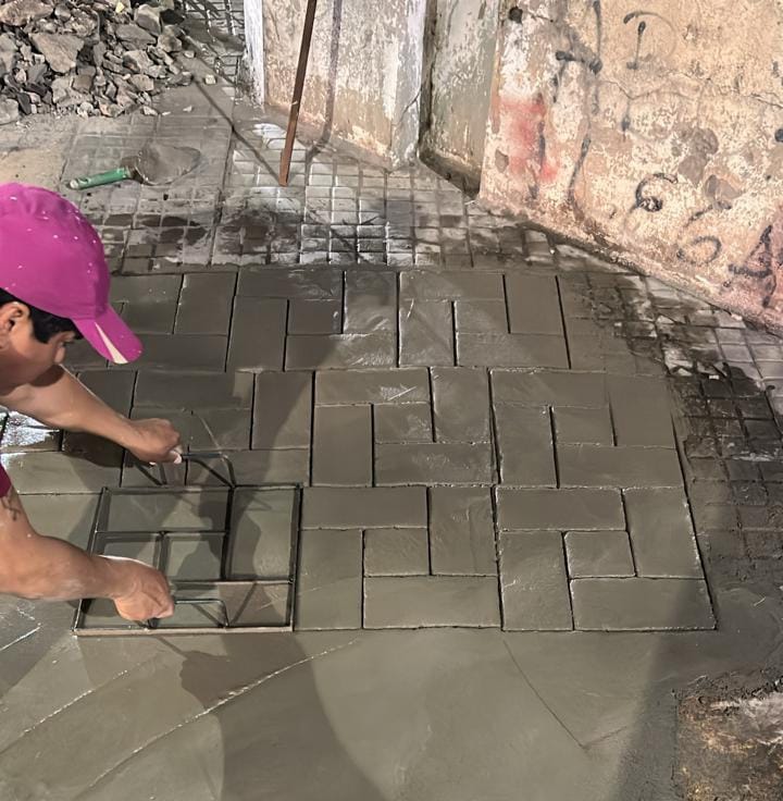 Comenzarán a reparar veredas en la zona centro de la Capital