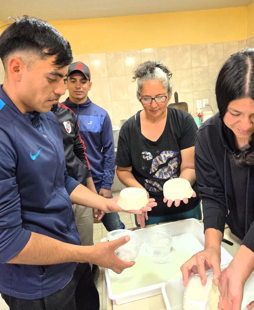 El INTA fortalece la producción local de alimentos en Figueroa