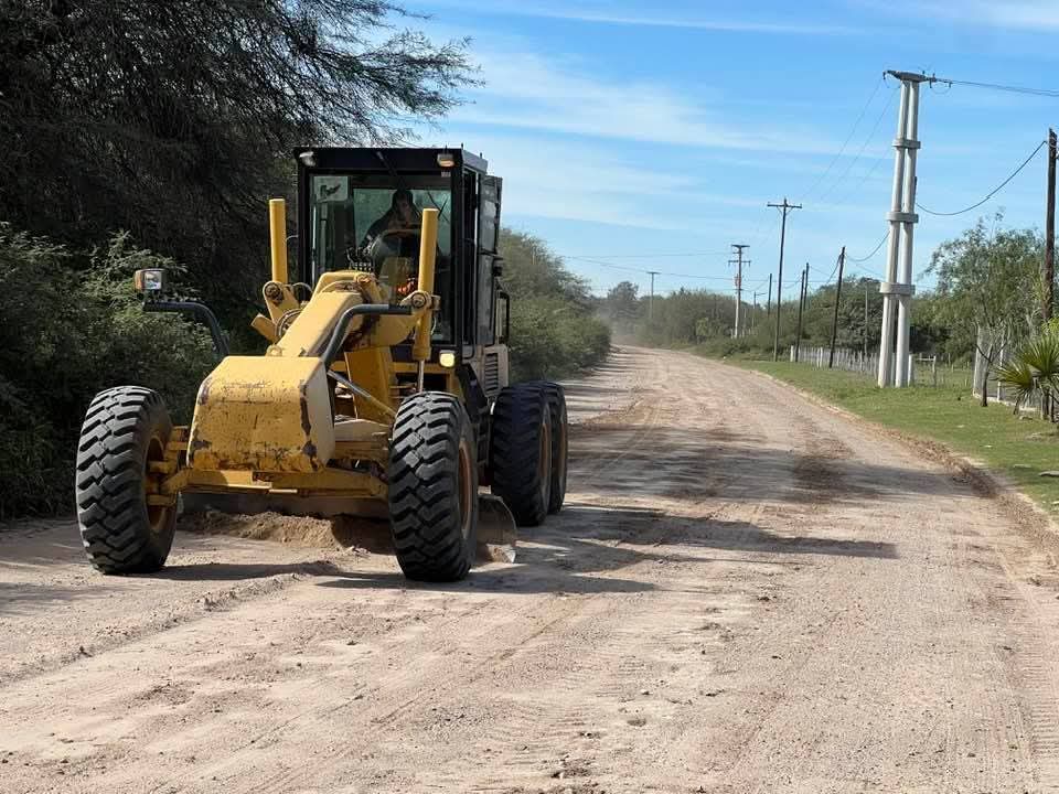 El Municipio de Frías realizó mejoras en un camino provincial
