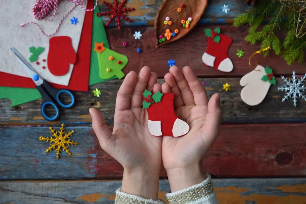 Punto Digital de La Banda dictará un “Taller Infantil Gratuito de Adornos Navideños”