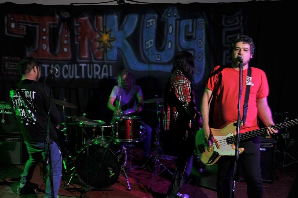 Noche de Rock en La Banda: Bolsllave Blues y Patones despiden el año con potencia