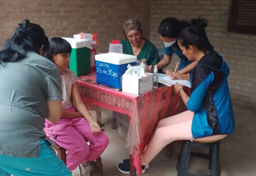 La segunda dosis de la vacuna triple viral está disponible en La Banda