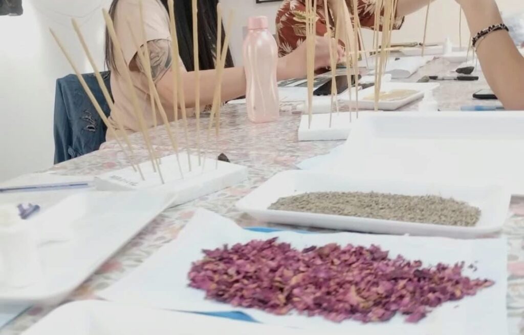 Dictarán un taller gratuito de elaboración de sahumerios artesanales y repelentes