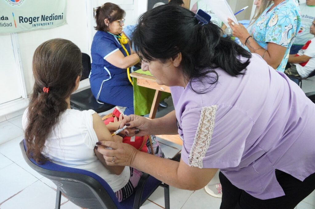 El municipio bandeño se suma a la campaña de vacunación contra el Dengue