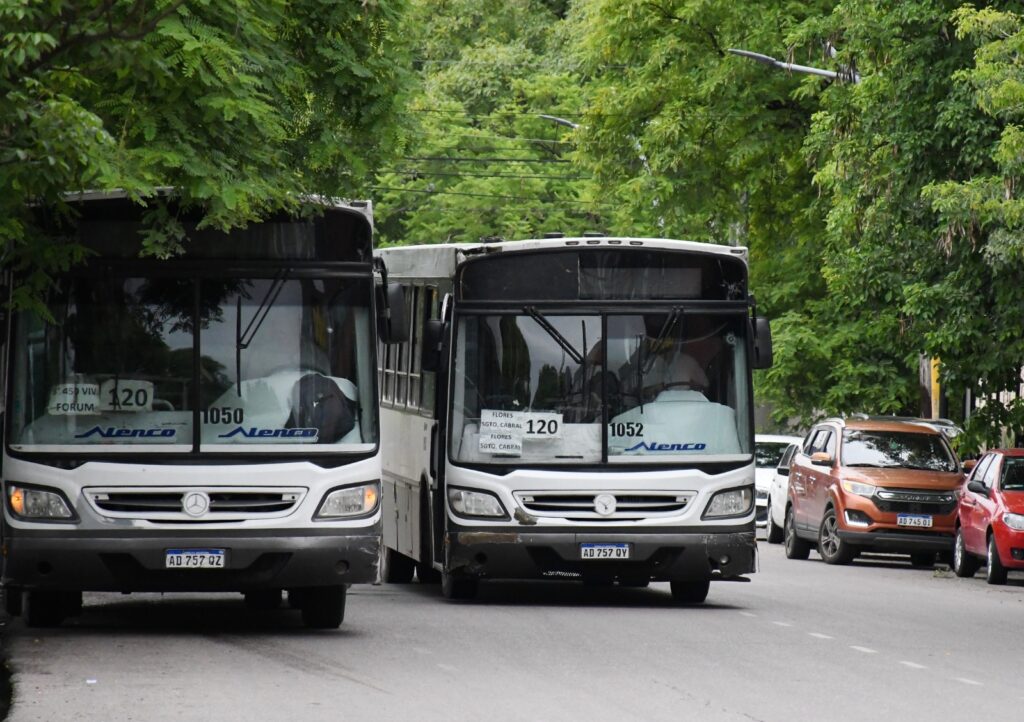 La línea de colectivos 120 ampliará su recorrido