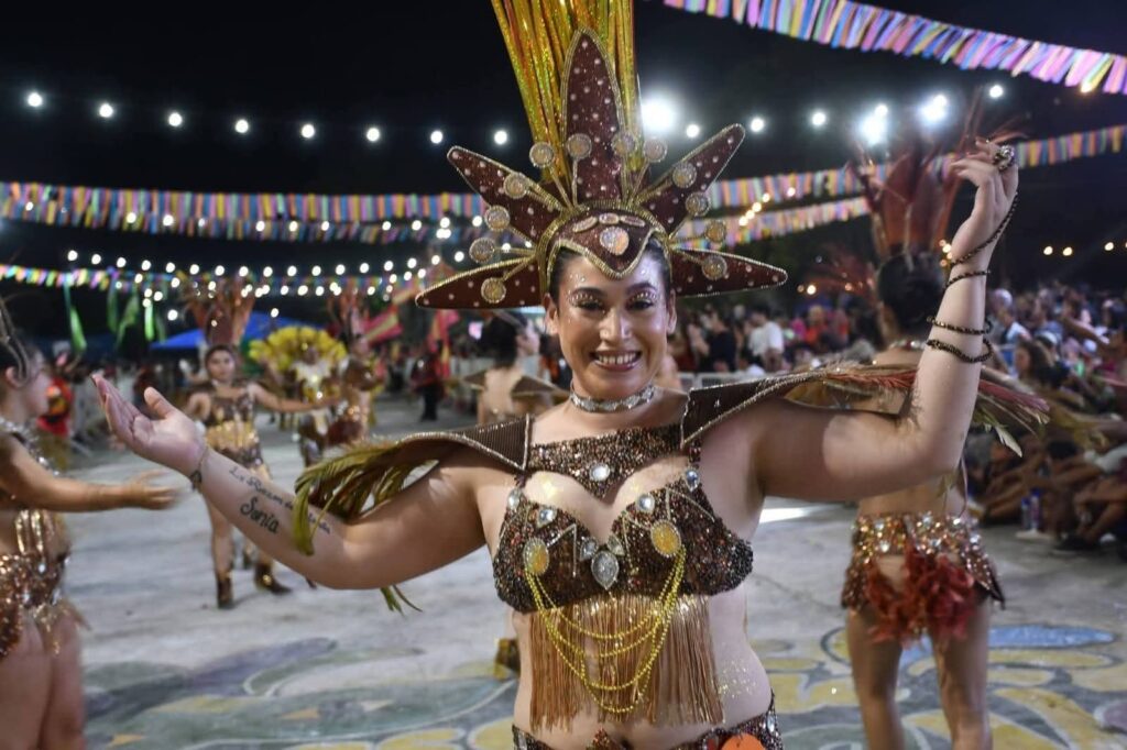Extraordinario cierre de los Corsos de Carnaval en Quimilí
