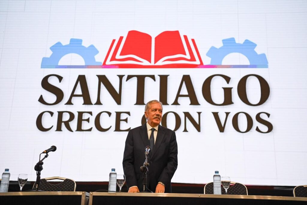 El gobernador instruyó al Jefe de Gabinete a convocar a la Mesa de Diálogo y Trabajo por la pauta salarial 2026