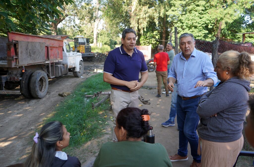 Operativo de limpieza y concientización para erradicar basurales en La Banda