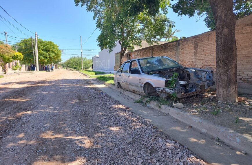 Continúa el plan para retirar vehículos abandonados de la vía pública de La Banda