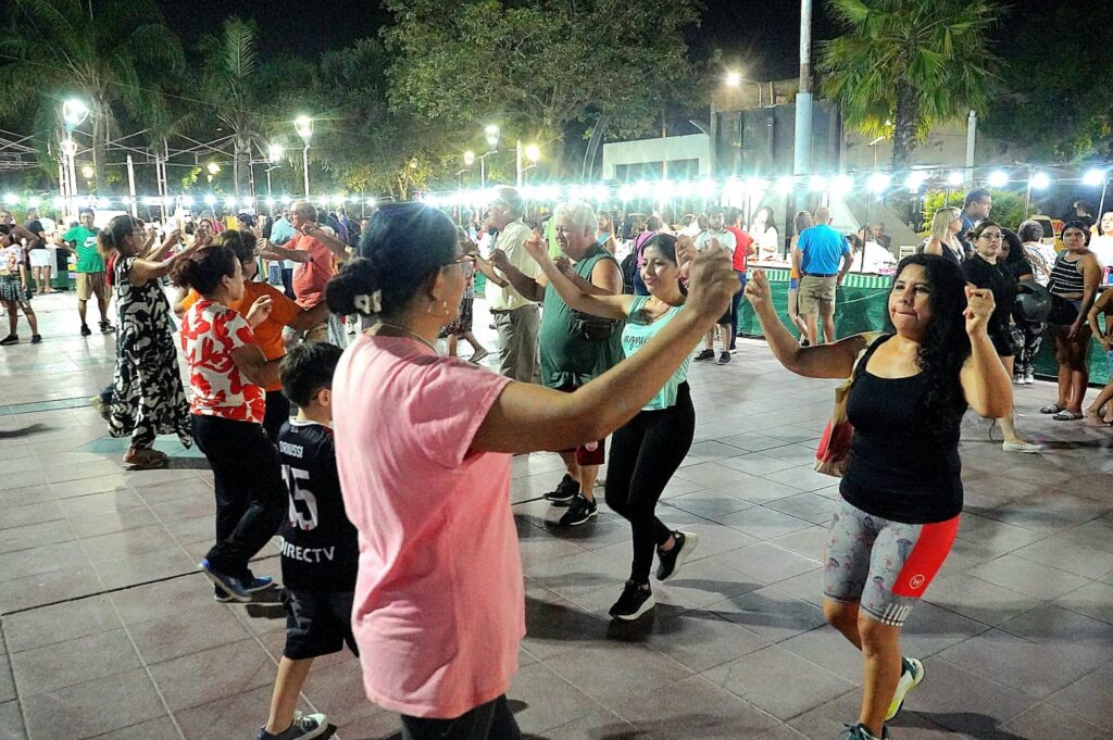 Exitoso cierre de los encuentros de “La Banda Baila y Emprende” en la Plaza Belgrano