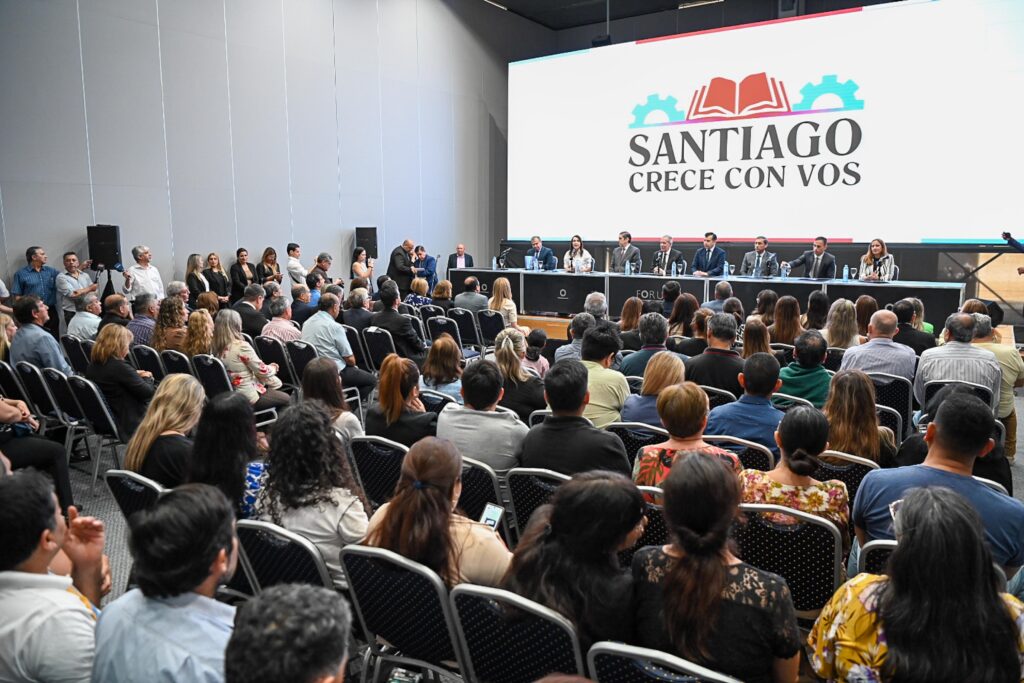 Anuncian mil cupos más y la creación de sedes en otras 14 localidades para el programa “Santiago crece con vos”