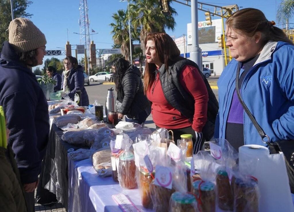 El próximo lunes se realizará una nueva edición del “Mercadito Saludable”