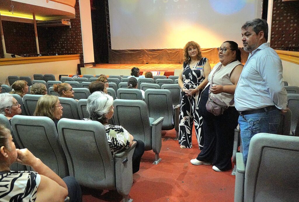 Exitosa proyección especial en el Cine Teatro Renzi por el “Mes de la Mujer”