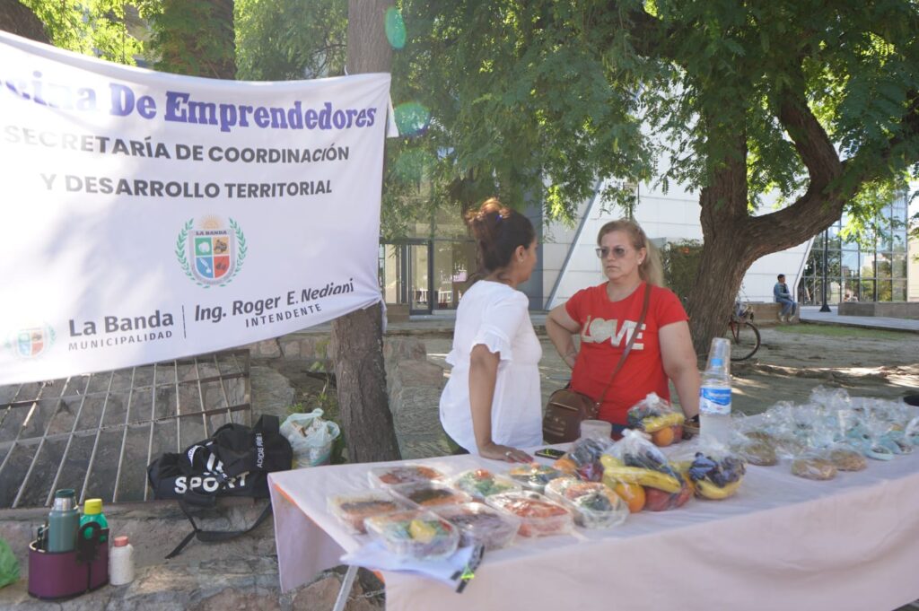 Realizaron una nueva edición del “Mercadito Saludable” en el Paseo Gabriel Ábalos