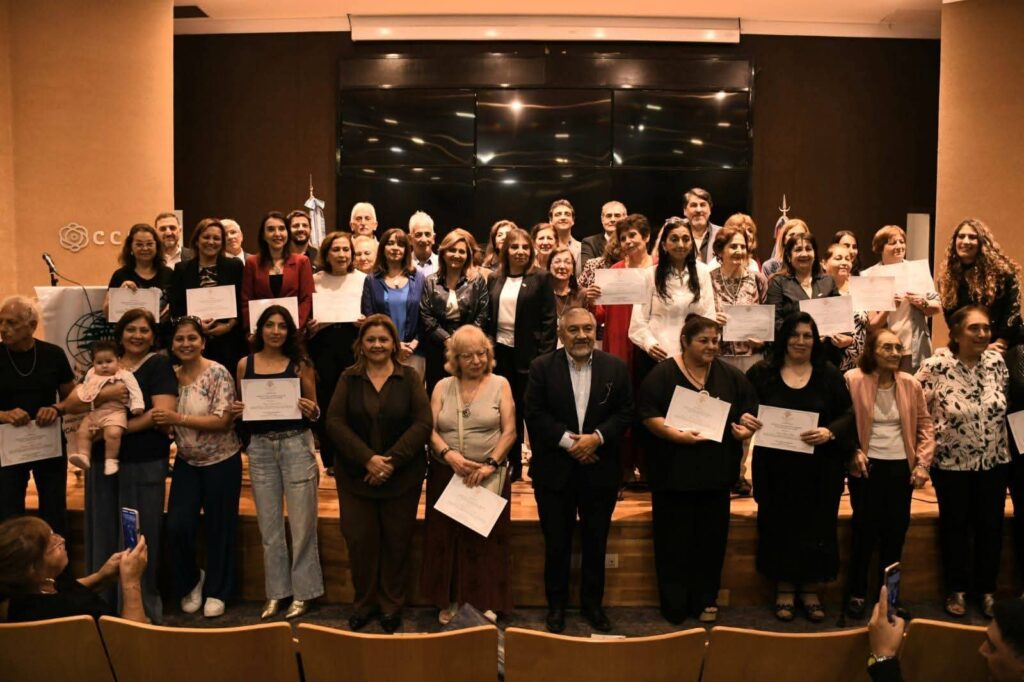 Con un acto homenajearon a mujeres libanesas