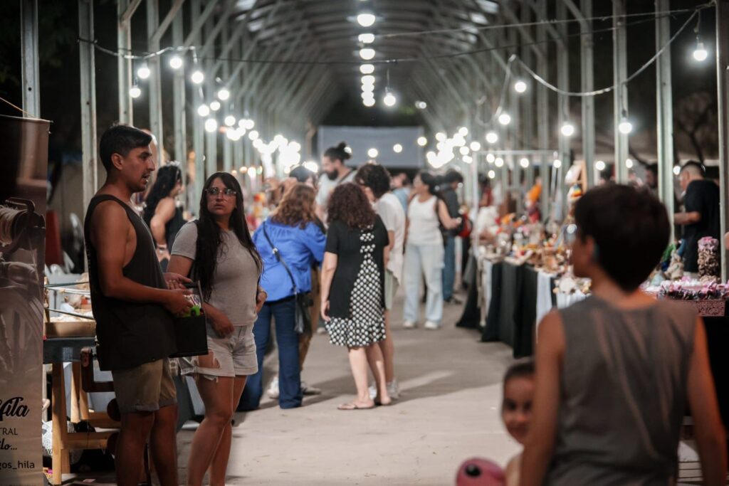 Inició el sexto Encuentro Nacional de Artesanos en el Parque Oeste