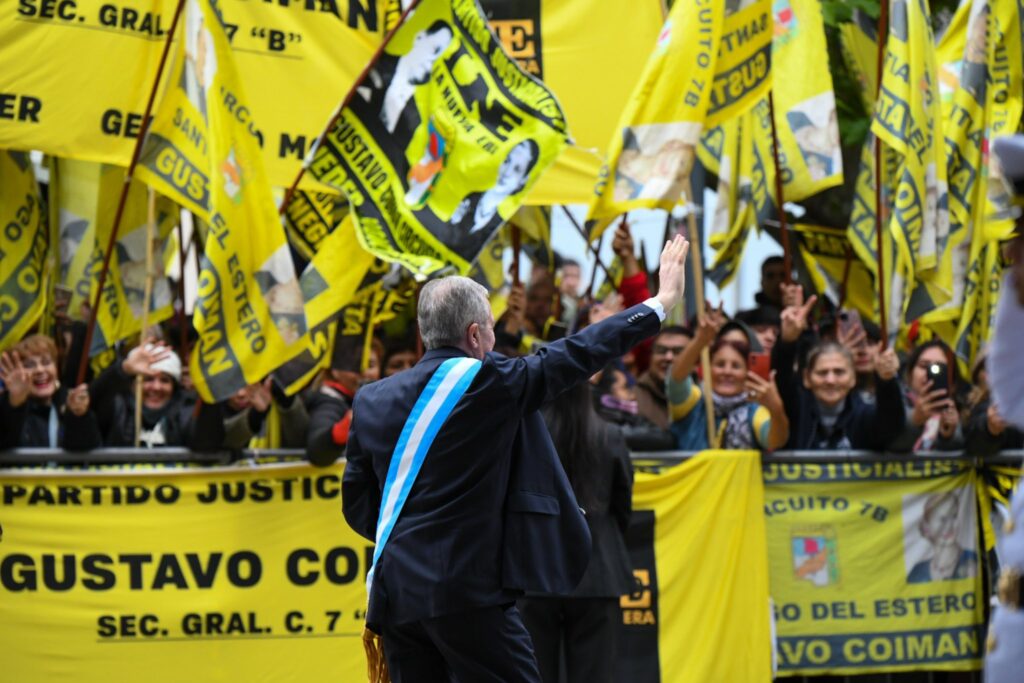 “Equilibrio fiscal con equidad social”: la definición política de Suárez en su mensaje anual