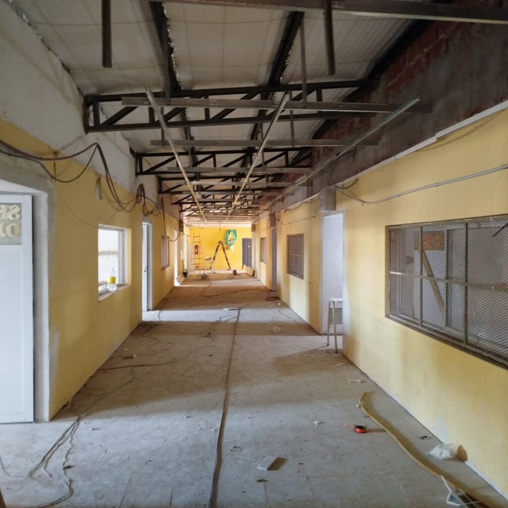 Bandera: Avanza la obra de refacción integral de la Escuela N° 204 “José Jacinto Berrutti”